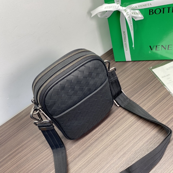 ボッテガヴェネタバッグ内部構造